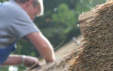 professional Etton thatchers